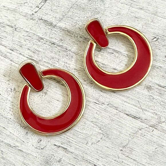 Large red enamel door knocker earrings - Picture 6 of 9